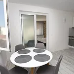 Guest And Desi Balcsik