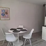 Vendégház Guest And Desi