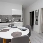 Guest And Desi Balcsik