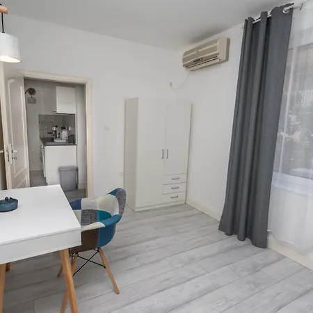 Guest And Desi 3* Balchik