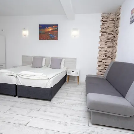 Guest house Desi - деси