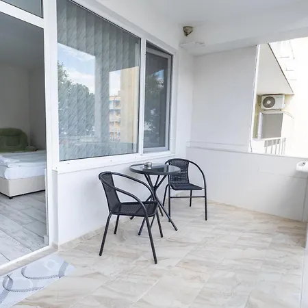 Guest house Desi - деси *