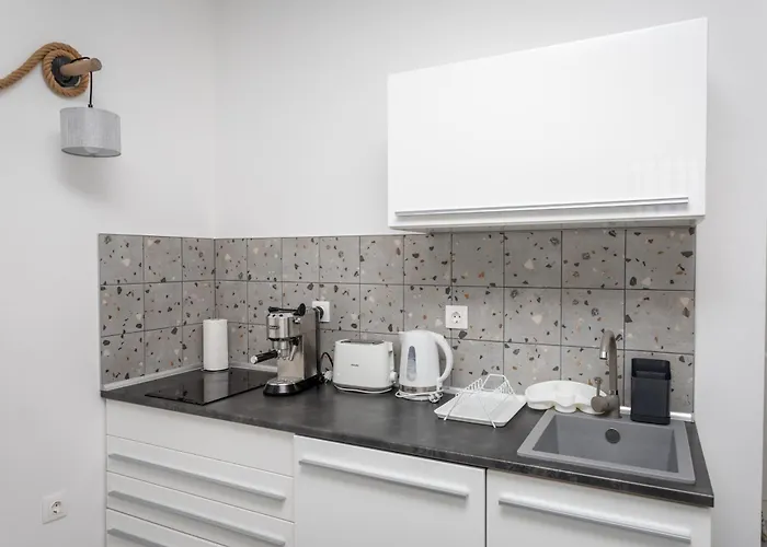 Guest house Guest And Desi 3*